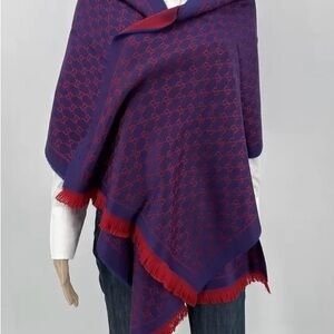 Gucci scarf 🧣 new never used